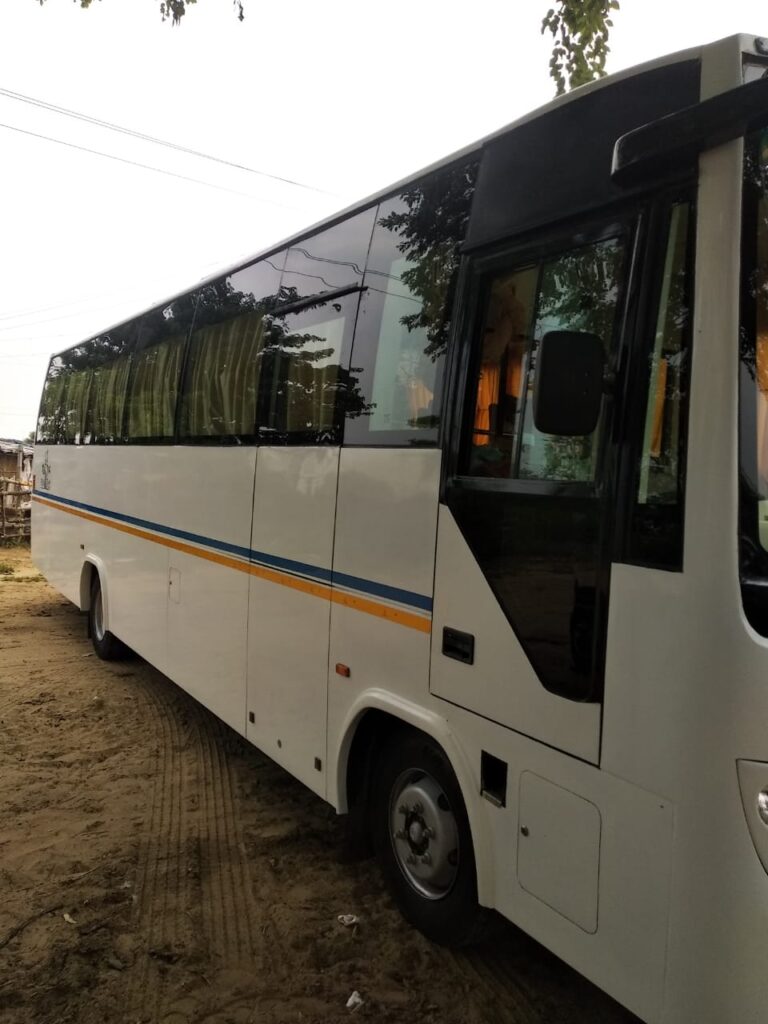 Luxury Bus & Coach Services in Bodhgaya